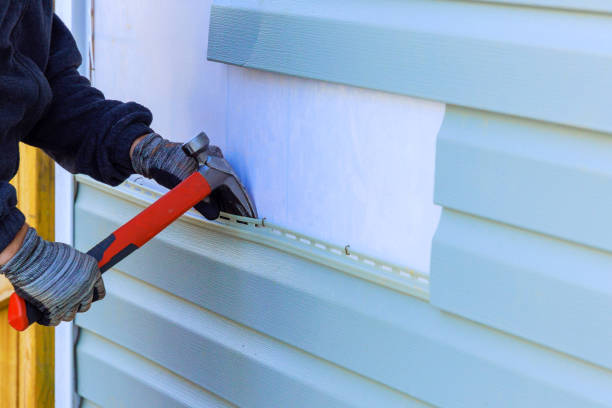 Reliable Emergency Siding Repair contractor in Edinboro, PA by Creative Siding